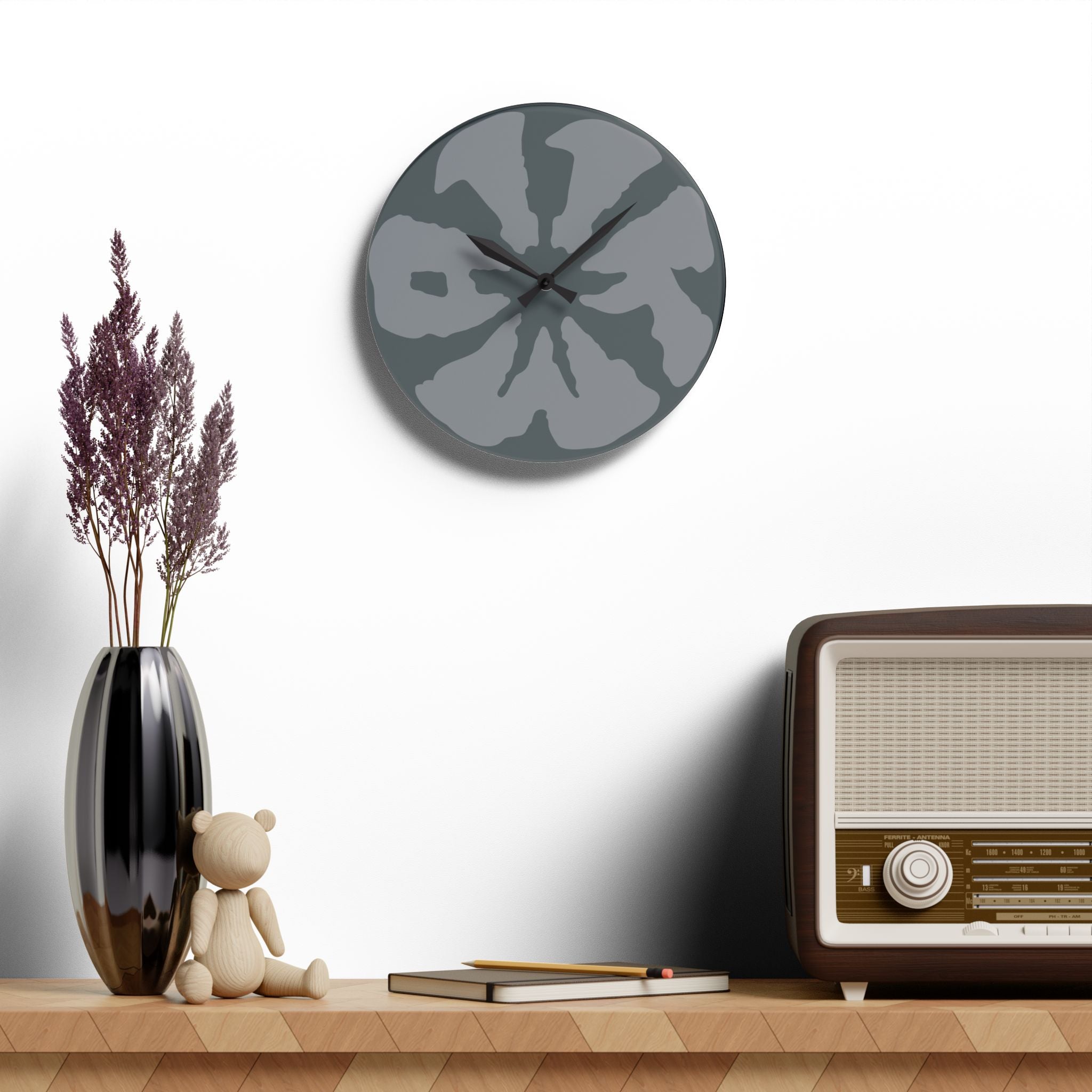 KMA11 // Wall Clock